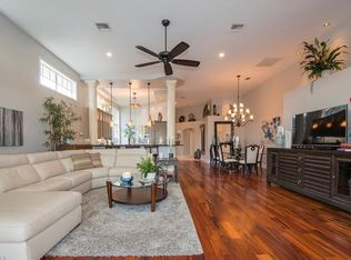 124 Cypress View Dr, Naples, FL 34113