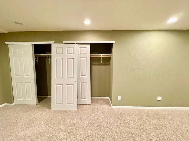 6356 Secrest St — Photo 36