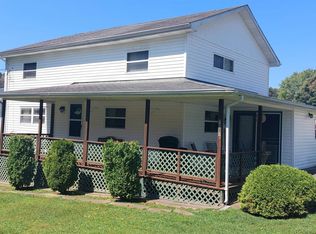 1109 Woodland Dr, Mannington, WV 26582