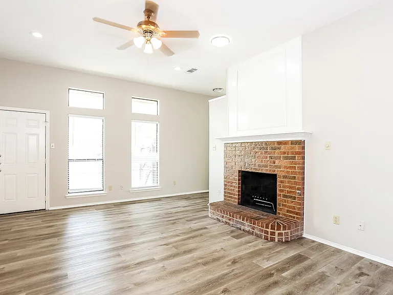 101 Streamside Dr #A1 — Photo 6