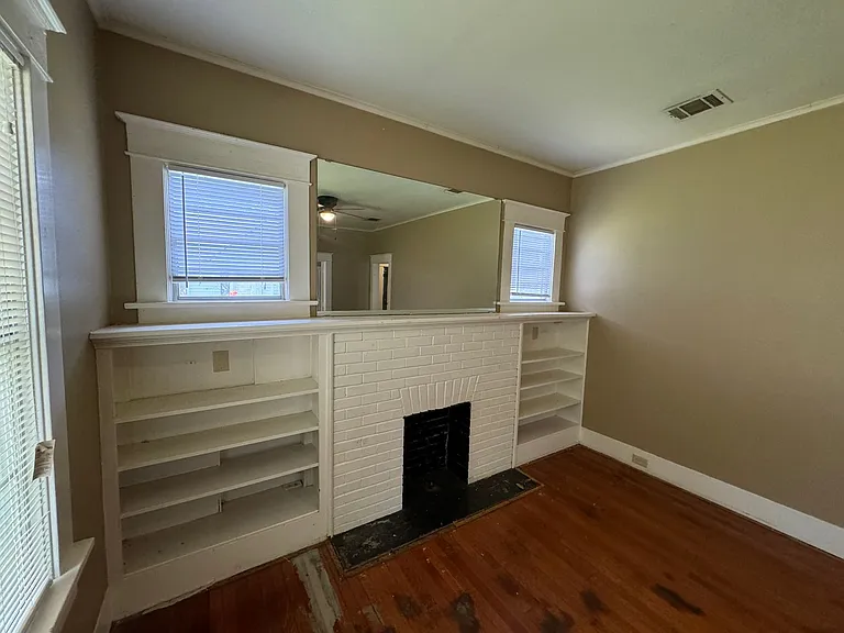 3516 Alexander Ave — Photo 8