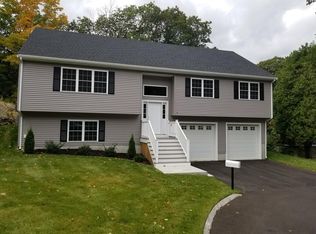 4 Carroll Way, Lynn, MA 01902