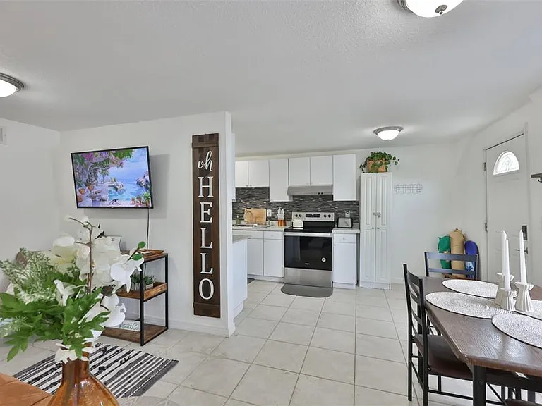 2575 S Himes Ave #A — Photo 12