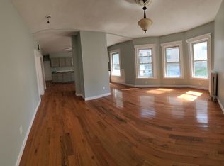 6 Montrose St #1, Worcester, MA 01610