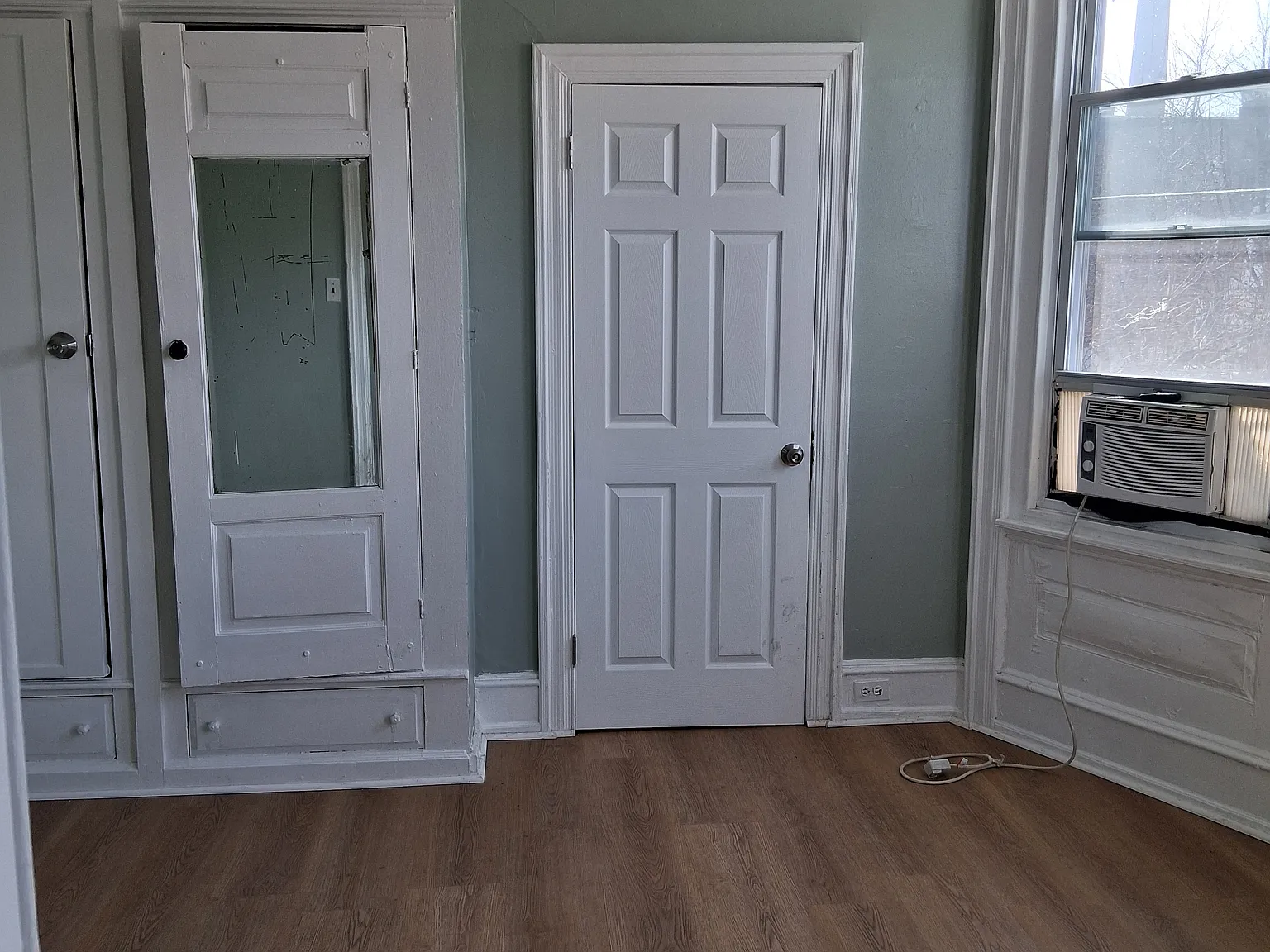 1 bed, $1,300 — Photo 4