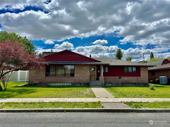 606 E 2nd Avenue, Odessa, WA 99159