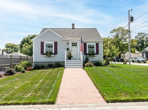 567 Buffinton St, Somerset, MA 02726