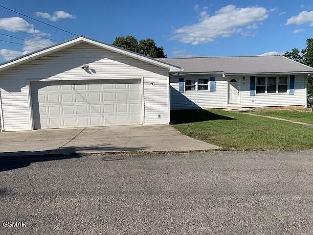 1st image of 140 Diamond Cir