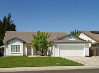 459 River Oaks Dr, Yuba City, CA