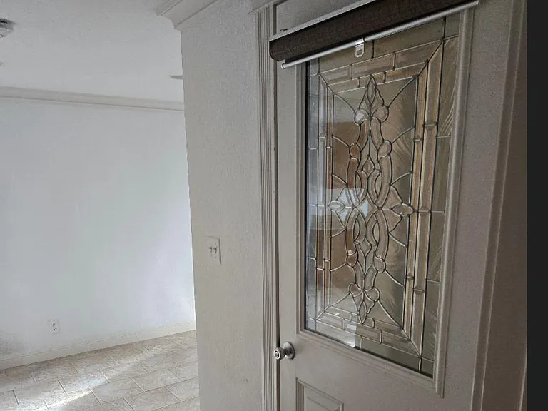 1551 Regency Ct — Photo 3
