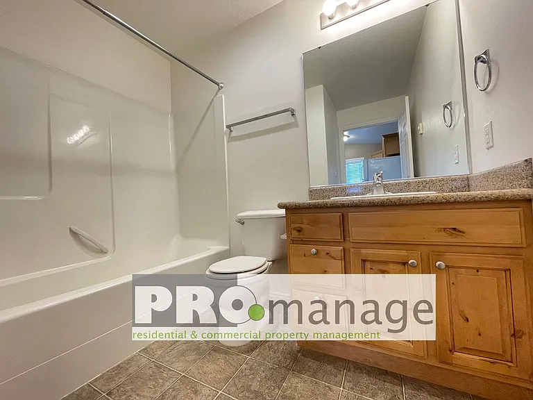 2485 Pumice Dr. — Photo 10