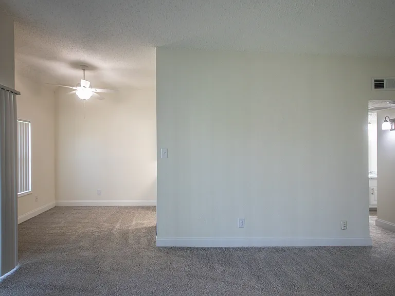 Princeton Court — Photo 71