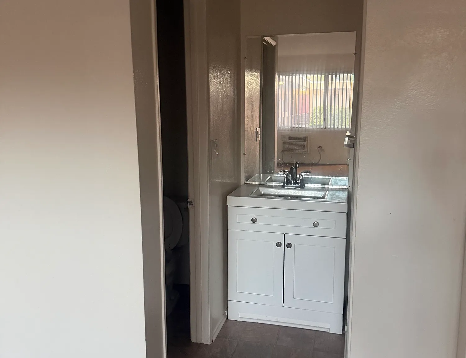 Continental Etiwanda Apartments — Photo 4