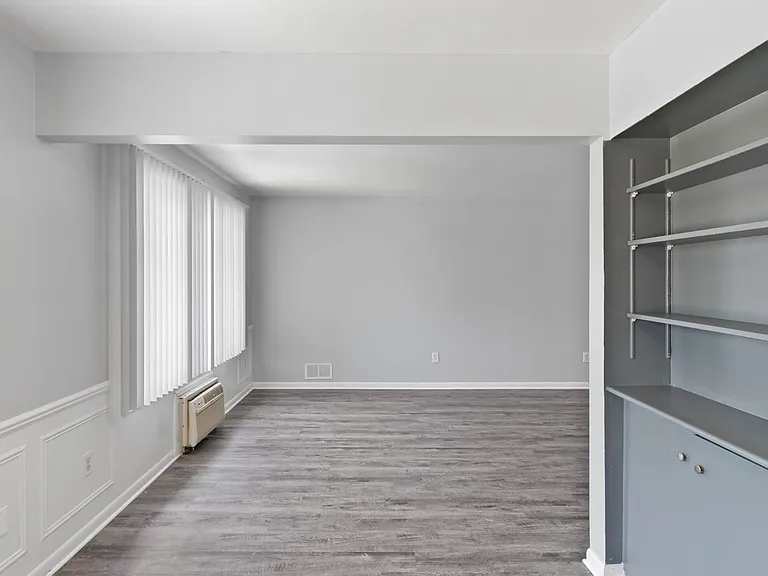 1815 Potomac Cir — Photo 9