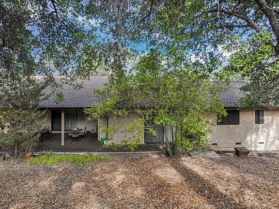 5th image of 9809 Blue Lake Dr