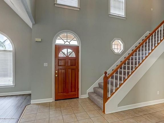 5th image of 6303 Darren Dr