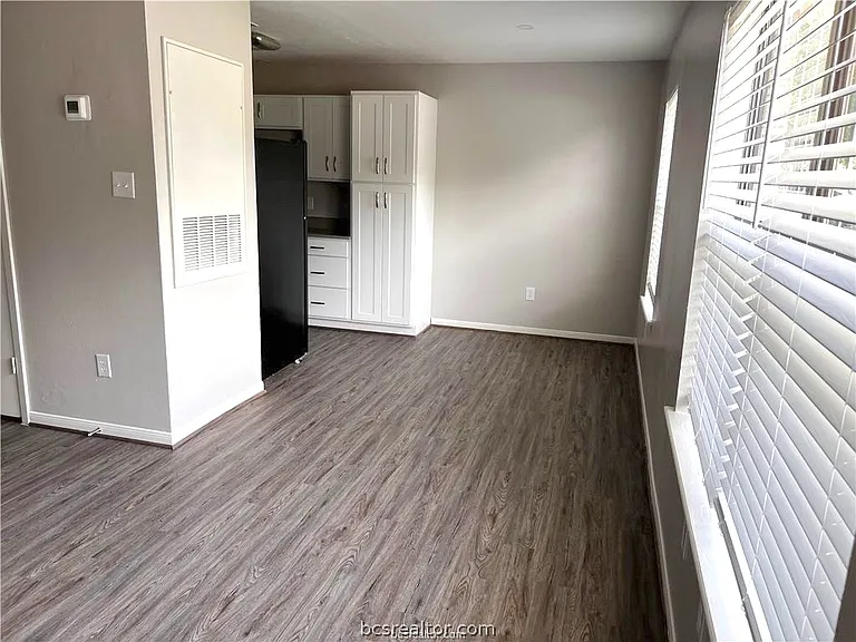 625 W Ridge Dr — Photo 5