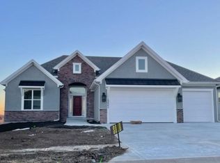 13405 W 174th St, Overland Park, KS 66221