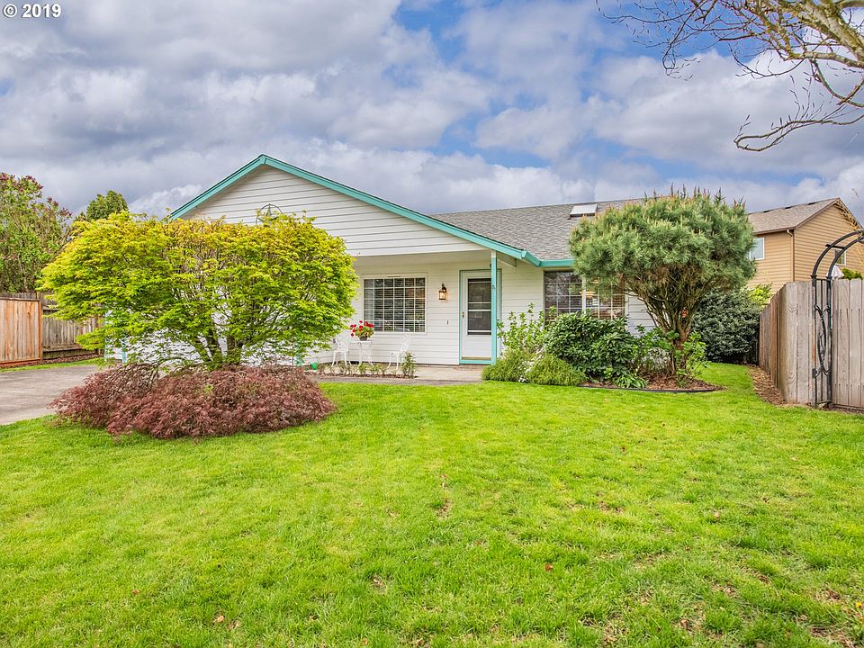 1st image of 4410 NE 65th Ct
