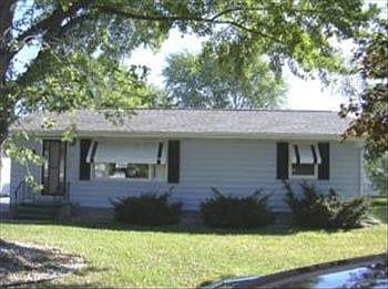 1st image of 3046 Youngdale Ave