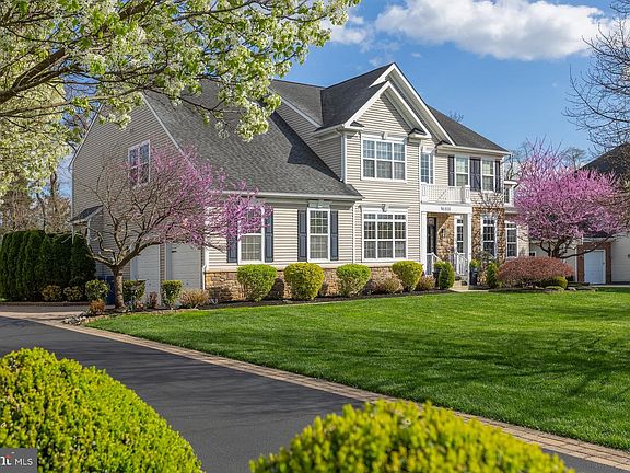 4th image of 808 Derius Dr