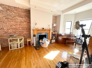 71 Gainsborough St APT 301, Boston, MA 02115