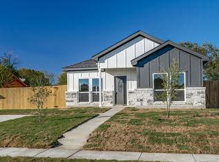 5847 Tree View St, San Antonio, TX 78220