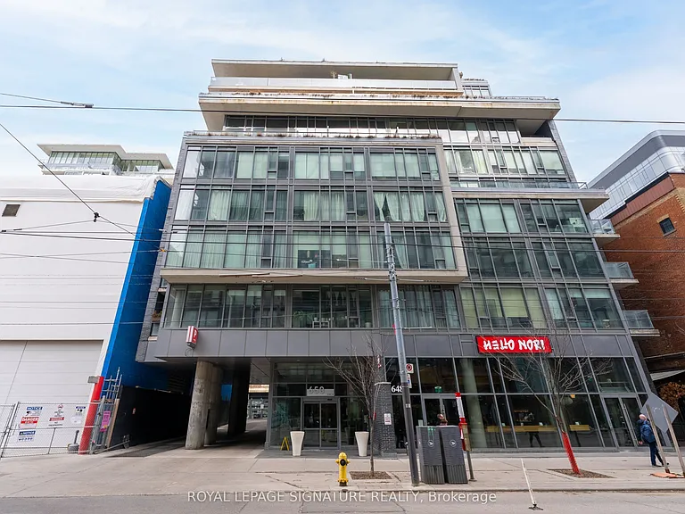 95 Bathurst St #109 — Photo 21