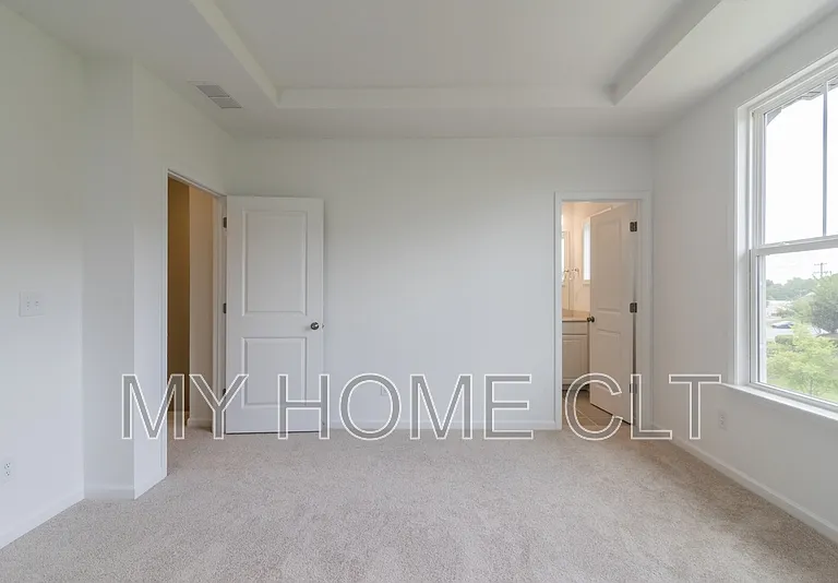1816 Alexander Village Main Dr — Photo 23