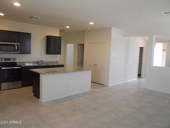 5th image of 17713 Jessie Ln