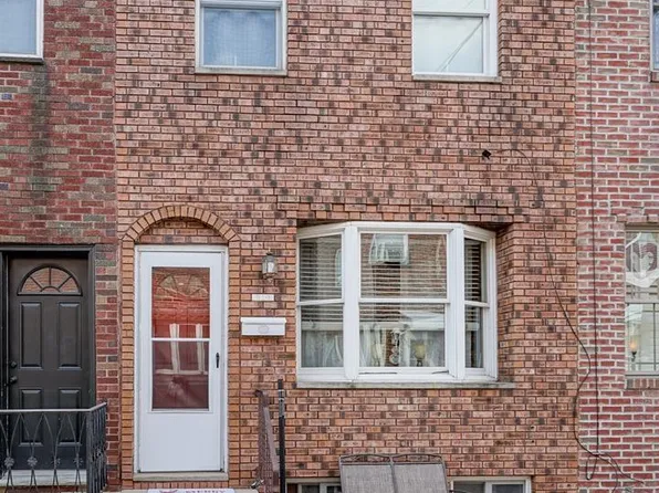 316 Mercy St, Philadelphia, PA 19148