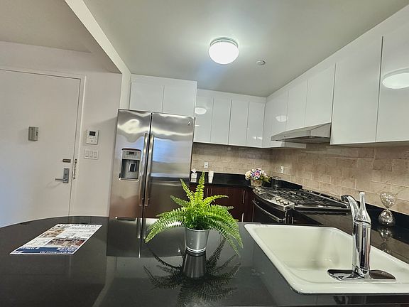 4th image of 136-46 41st Ave #2A