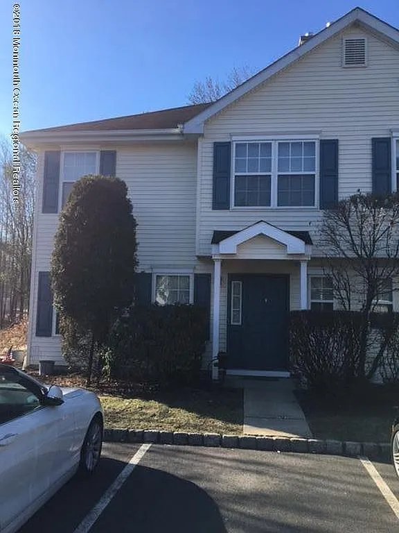 3 bed, $3,600 — Photo 1