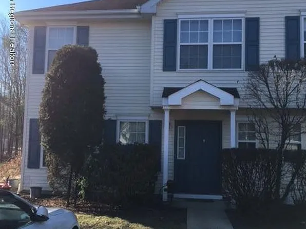 514 Tivoli Ct, Morganville, NJ 07751