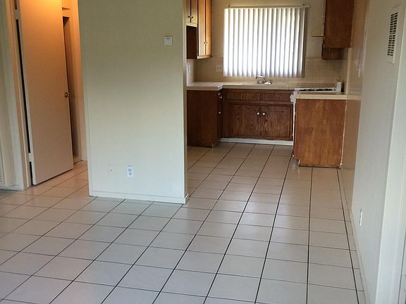 5th image of 17040 Yukon Ave APT 7