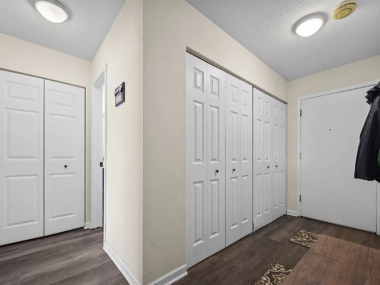 3200 Virginia Ave S #106 — Photo 12