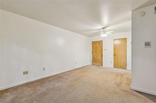 1419 Milan St #202 — Photo 6