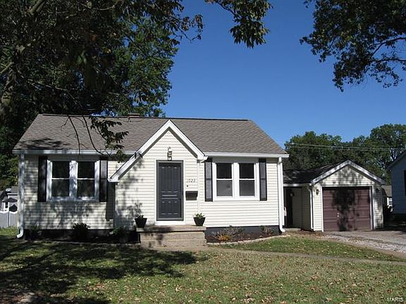 2nd image of 1023 W Poplar St