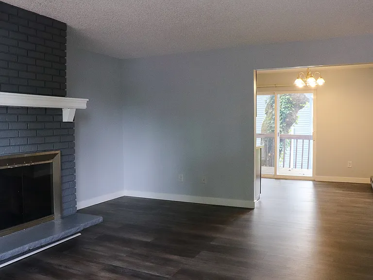 302 S McLoughlin Blvd #306 — Photo 10