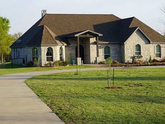 3rd image of 1133 Abigail Ln