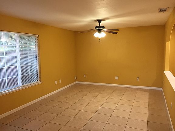 2nd image of 4037 43rd St #2