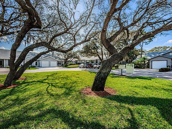 3rd image of 39650 Us Highway 19 N APT 221