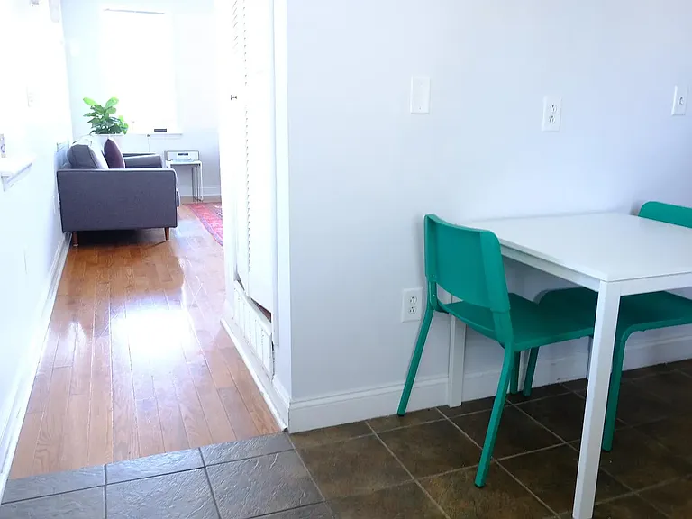 115 E Girard Ave #2 — Photo 4