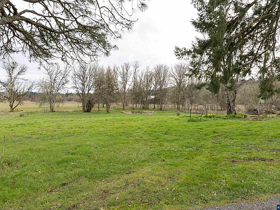 3rd image of 26724 Monroe Cemetery Rd