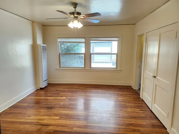 Forestry Court Apartments