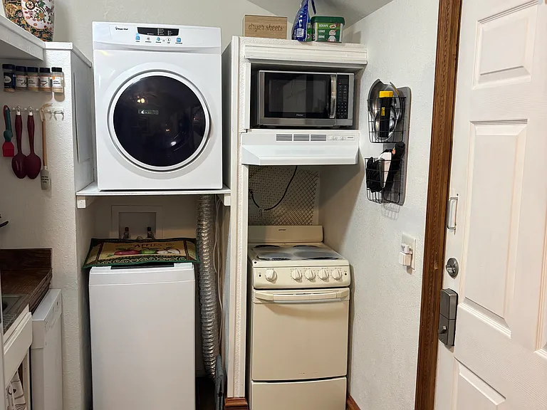 1014 Circle Dr — Photo 4