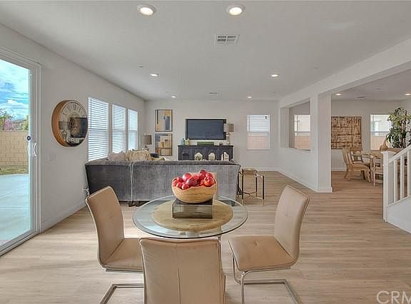 4th image of 2782 E Howlett Ln