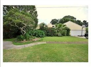 13736 Oak Forest Blvd S, Seminole, FL 33776