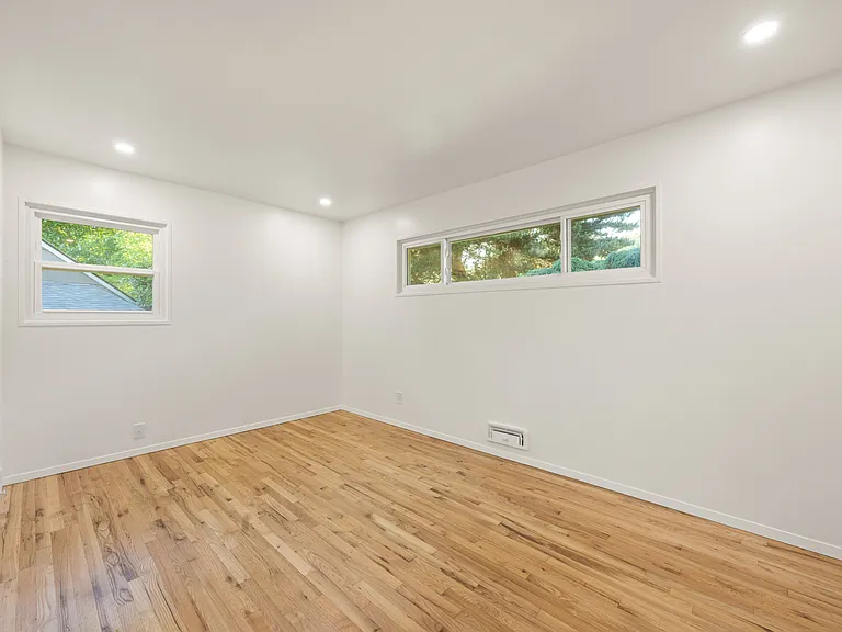 6472 SW 46th Pl — Photo 27