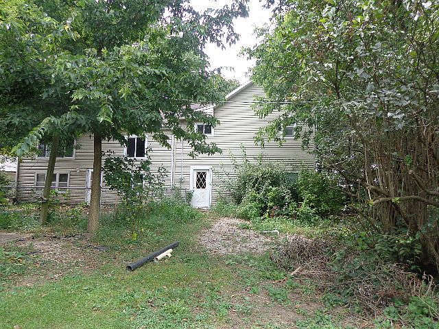 2nd image of 7516 E 1100 North Rd